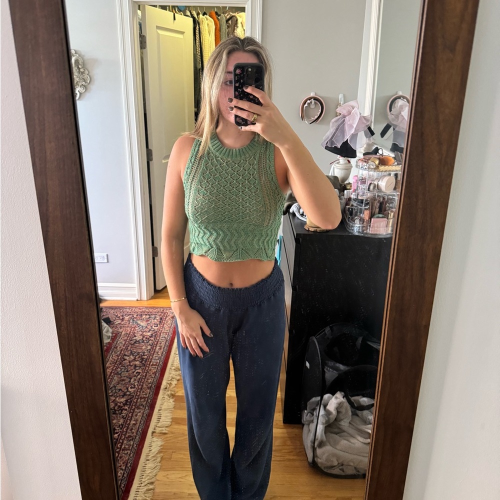 Cute crochet green crop top!